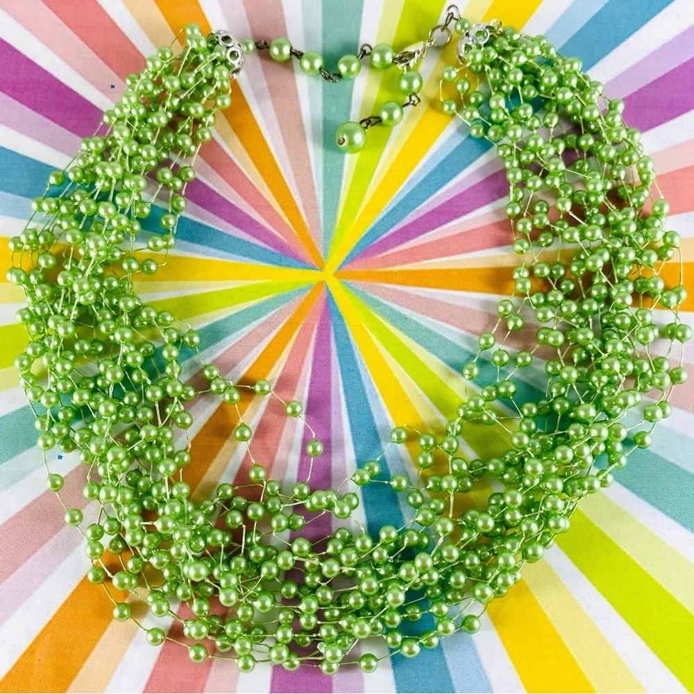 Beautiful Vintage 60s soft green multi strand necklace of faux pearls